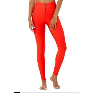 NWOT - Alo Yoga Fast Leggings